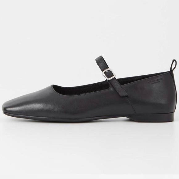 Vagabond Shoes - Black Flats